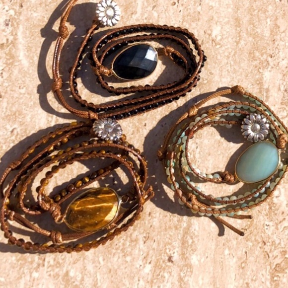 "LAST ONE" NEW Tiger's Eye Leather Layer Wrap Boho Beaded Silver Flower Closure - Picture 7 of 8